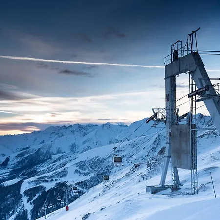 Saint-lary-soulan, 2 Pièces, 6 Personnes - Fr-1-296-430 * Saint-Lary-Soulan