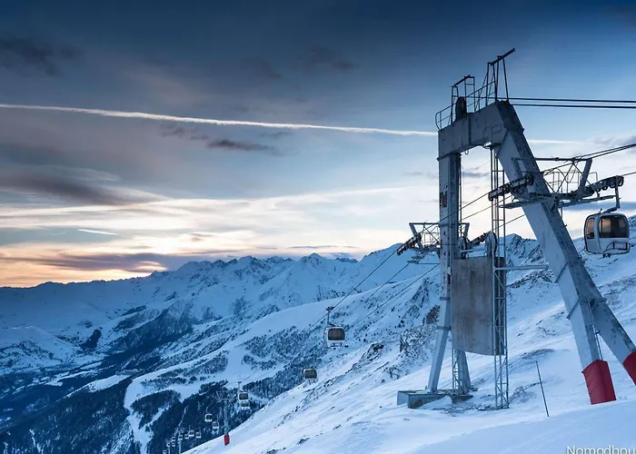 6 Pers, Pres Des Pistes, Parking, Pla D'adet - Fr-1-296-430 * Saint-Lary-Soulan